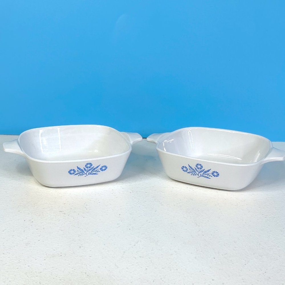 Vintage Corning (P-41-B) 1 3/4 Cup Blue Cornflower Casserole Dish Lot of 2